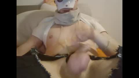 Snapshot of iluvhottenns chatting on 02/28/25, 02:31 iluvhottenns online show from 02/28/25, 02:31