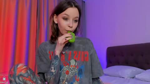 Li online show from 05/12/26, 05:43