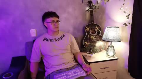 im__noah online show from 04/05/26, 01:14