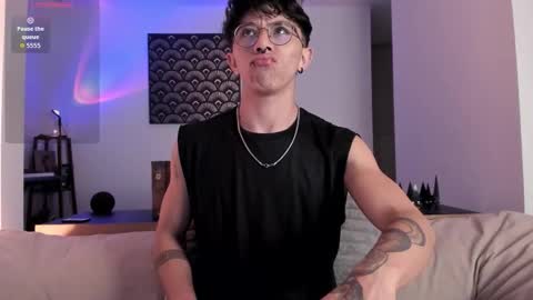 IM  THOMAS online show from 12/14/25, 05:46