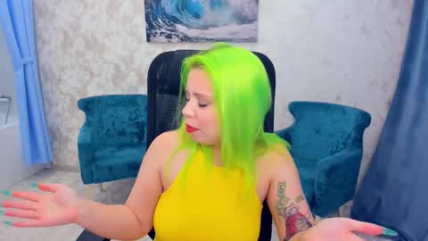 Roxy online show from 02/11/25, 12:06