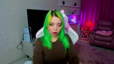 Roxy online show from 10/16/25, 07:48