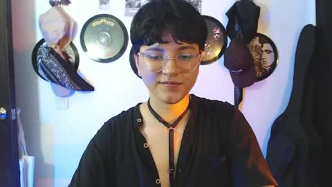 Sophie online show from 05/15/26, 11:12
