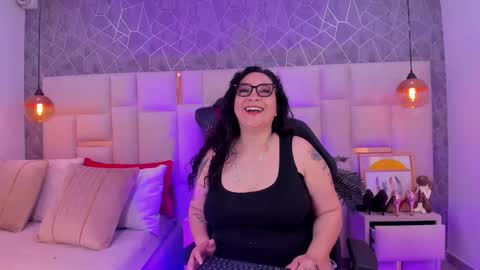 Alaya online show from 12/02/25, 03:45