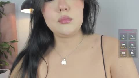 Snapshot of im_alejandra_ chatting on 12/22/25, 01:13 Aleja online show from 12/22/25, 01:13