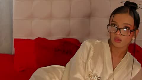 im_alisson_ online show from 03/18/26, 10:13