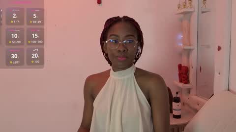 Ariana online show from 11/18/25, 12:09