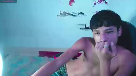 im_david01 online show from 10/23/25, 07:34