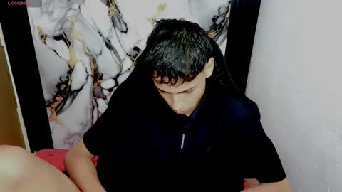 Snapshot of im_david01 chatting on 01/13/26, 12:54 im_david01 online show from 01/13/26, 12:54