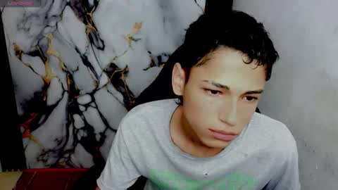 Snapshot of im_david01 chatting on 02/18/26, 01:18 im_david01 online show from 02/18/26, 01:18