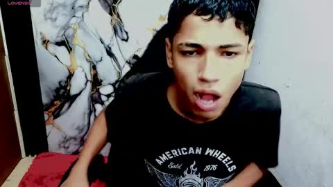 Snapshot of im_david01 chatting on 02/24/26, 02:26 im_david01 online show from 02/24/26, 02:26