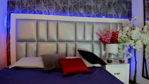  Im Gaia online show from 02/27/25, 01:17