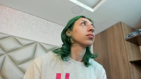  Im Gaia online show from 11/09/25, 12:03