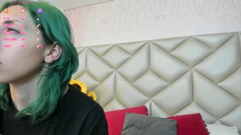  Im Gaia online show from 11/11/25, 12:05