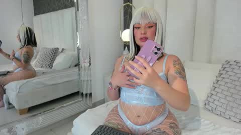 Snapshot of im_genesis chatting on 12/04/25, 08:50 im_genesis online show from 12/04/25, 08:50