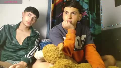 im_juanda online show from 04/22/26, 03:09