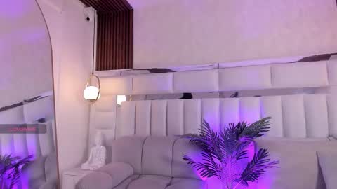 Kazumi online show from 11/17/25, 12:44