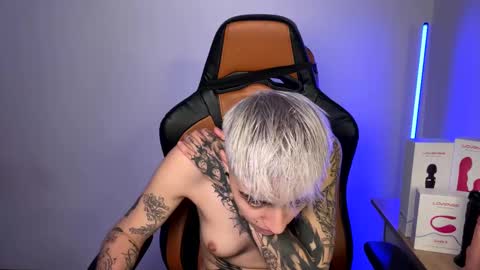 Laia online show from 01/25/25, 12:27