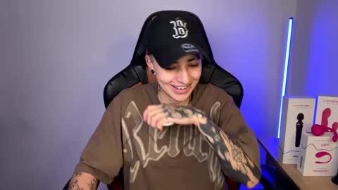 Laia online show from 01/30/25, 12:29