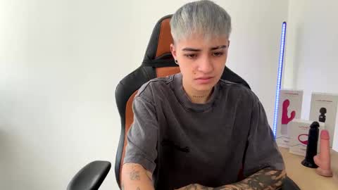 Laia online show from 01/31/25, 08:43