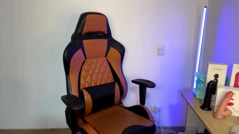 Laia online show from 02/08/25, 10:07