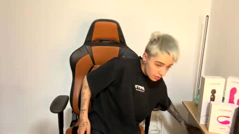 Laia online show from 02/09/25, 10:09