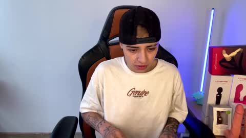 Laia online show from 02/17/25, 01:10