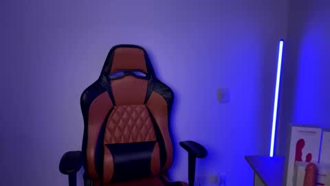 Laia online show from 03/05/25, 05:50