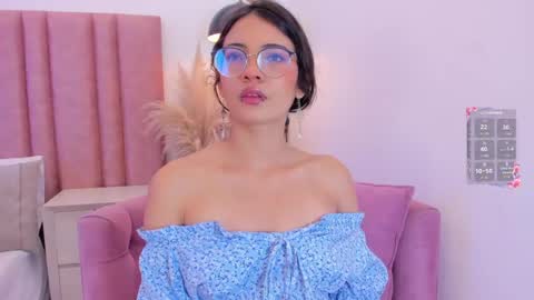 Lilyy  online show from 04/18/26, 12:53