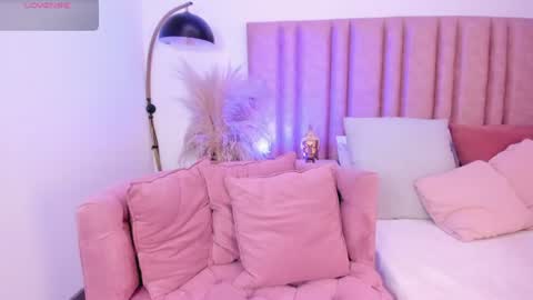 Lilyy  online show from 06/13/26, 01:20