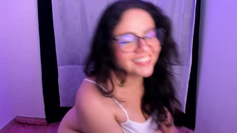 mei mei uwu online show from 09/09/25, 02:00