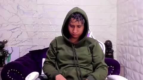 im_milan_rs online show from 02/06/25, 12:43