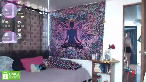 Cutie pie online show from 10/23/25, 01:54