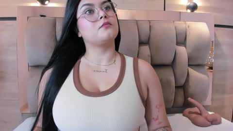 im mou  online show from 06/08/26, 12:38