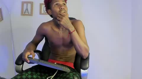 oleider dont forget your thumbs up online show from 04/29/26, 07:31