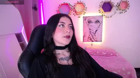 Jade Rosse online show from 11/05/25, 06:52