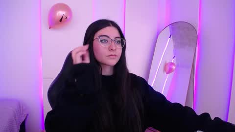 Snapshot of im_rosse_ chatting on 02/17/26, 06:36 Jade Rosse online show from 02/17/26, 06:36