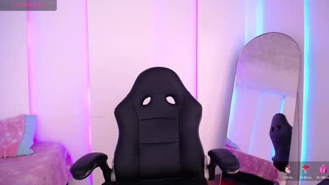 Snapshot of im_rosse_ chatting on 03/11/26, 06:47 Jade Rosse online show from 03/11/26, 06:47