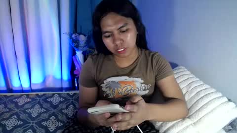 Snapshot of im_ur_girl_demure chatting on 07/13/26, 07:44 kyline online show from 07/13/26, 07:44