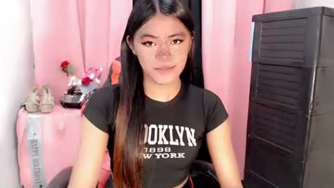 im_yourfairyannaxx online show from 09/25/25, 12:03