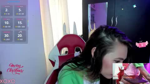 Lisa Hyga online show from 12/17/25, 08:04