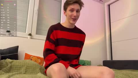 Snapshot of imadri chatting on 12/16/25, 05:29 Adrian online show from 12/16/25, 05:29