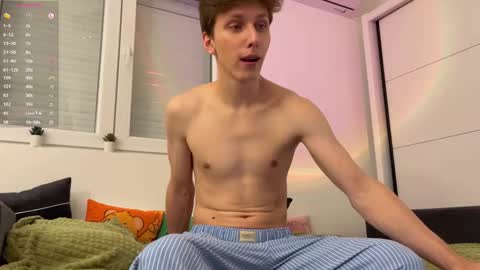 Snapshot of imadri chatting on 12/17/25, 06:36 Adrian online show from 12/17/25, 06:36