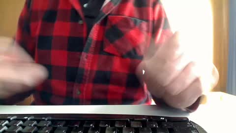 Snapshot of imaussiechris chatting on 07/27/26, 12:06 Aussie Guy online show from 07/27/26, 12:06