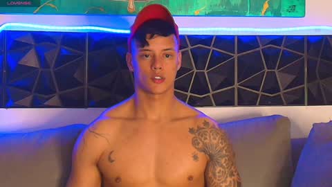 Snapshot of imconor chatting on 12/27/24, 01:43 imconor online show from 12/27/24, 01:43