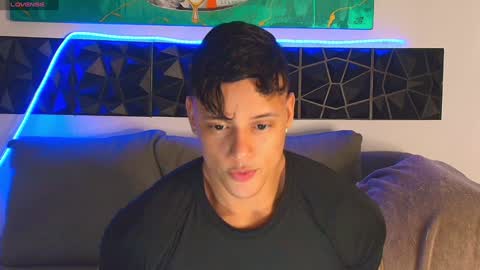 Snapshot of imconor chatting on 12/30/24, 11:06 imconor online show from 12/30/24, 11:06