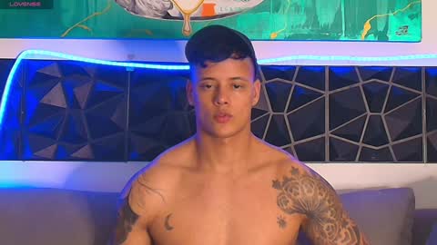 Snapshot of imconor chatting on 01/15/25, 10:35 imconor online show from 01/15/25, 10:35