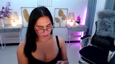 Ashley online show from 01/03/25, 05:28