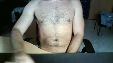 Snapshot of imfranky10 chatting on 10/14/25, 09:43 frank online show from 10/14/25, 09:43