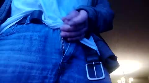 Iminyourroom online show from 12/20/24, 12:49